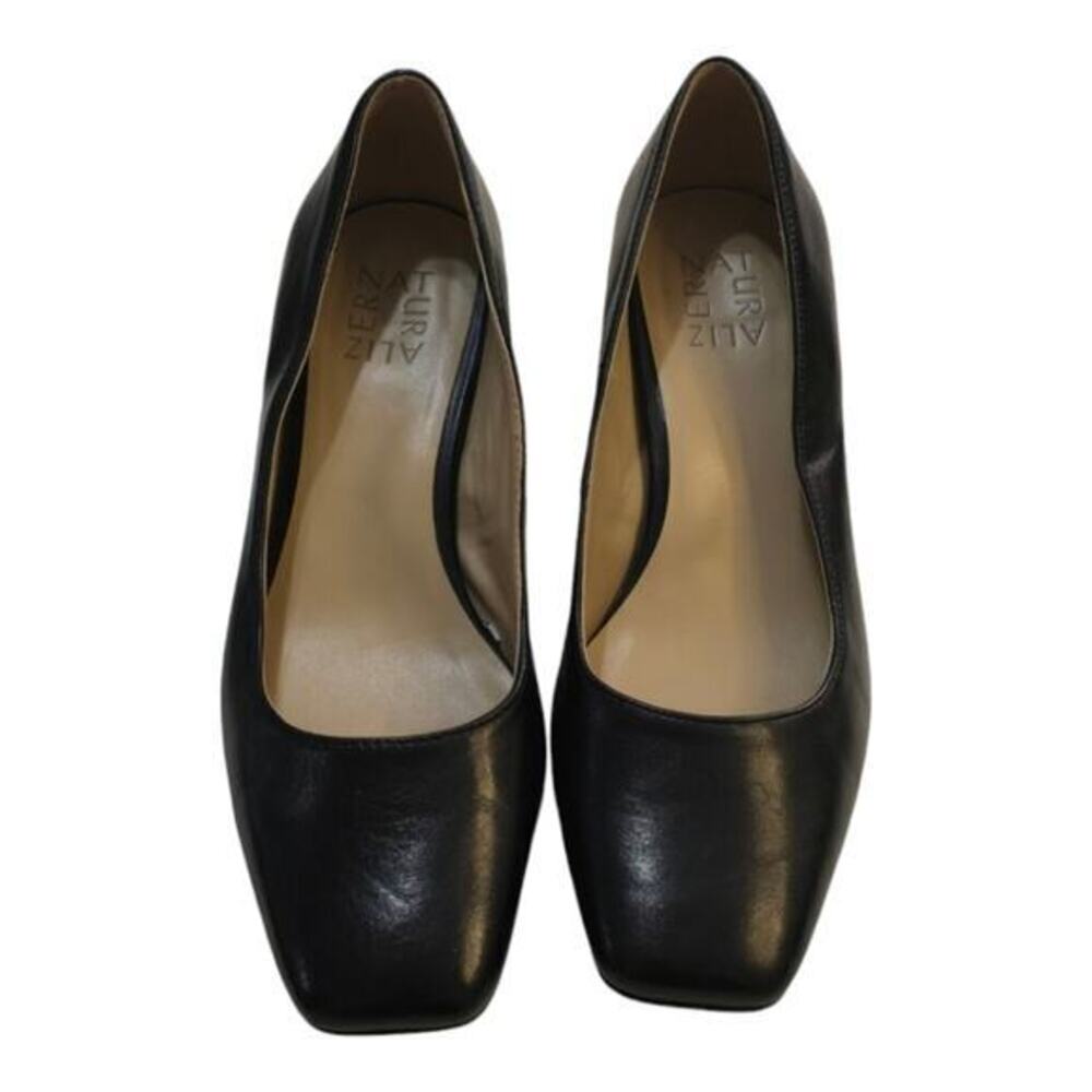 Naturalizer Black Leather Comfy Square Toe Block Heel Pumps Size 7.5 W WIDE